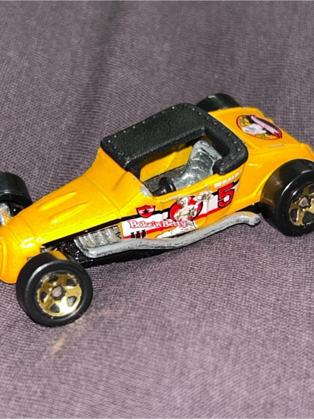 Vintage 1999 Hot Wheels "Track T" Yellow "Bake 'n Betty” (Eagle Squadron No. 5)